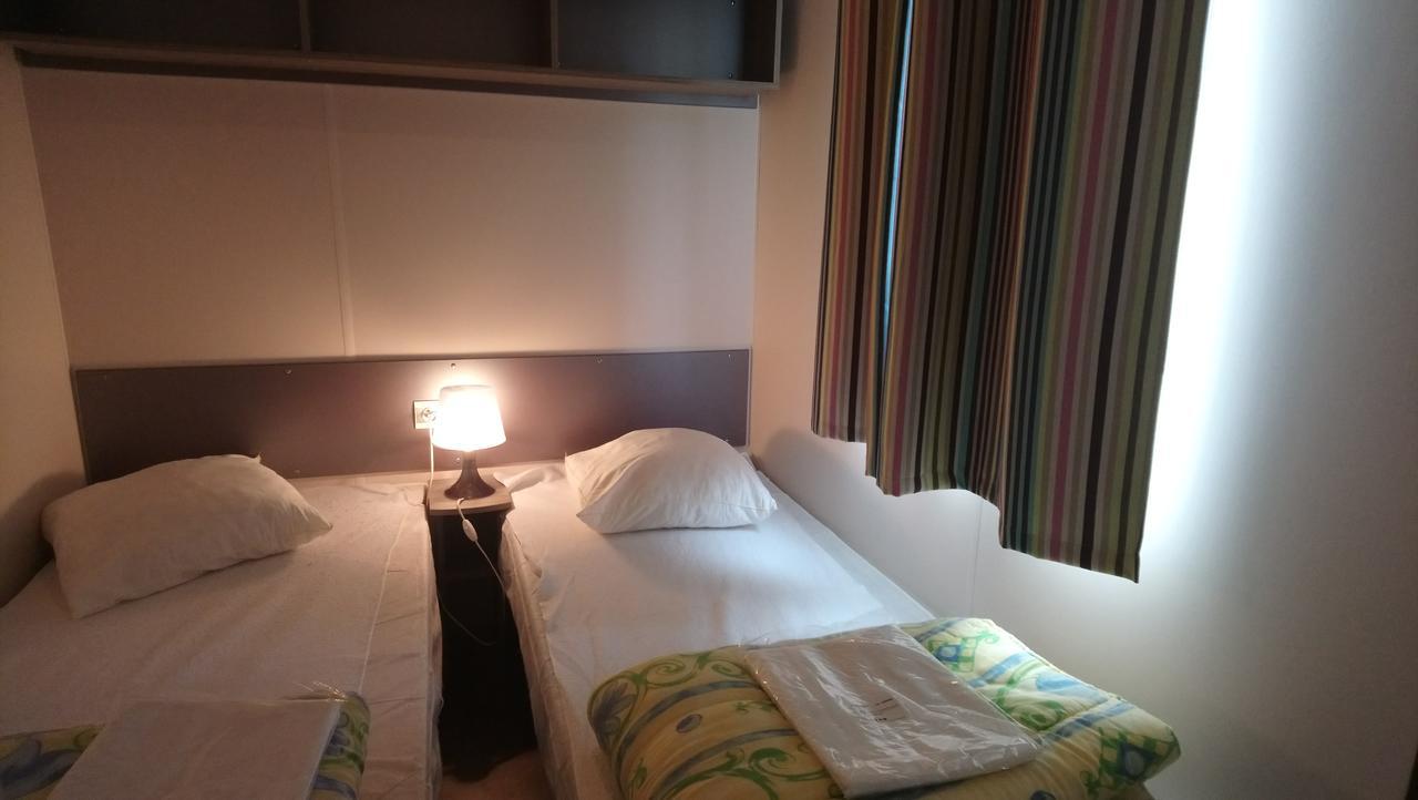 Camping L'Arada Parc Hotel Sonzay Kültér fotó